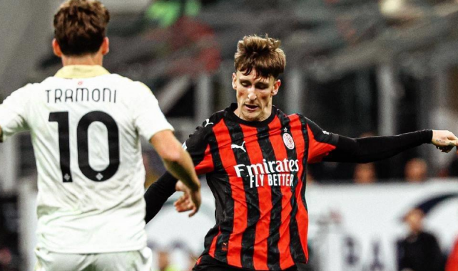 包含里程碑夜AC米兰远射贴柱，中超清晨刷纪录，球迷炸锅，团队化学反应显著的词条-kaiyun